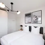 2 Bedroom Lovely In