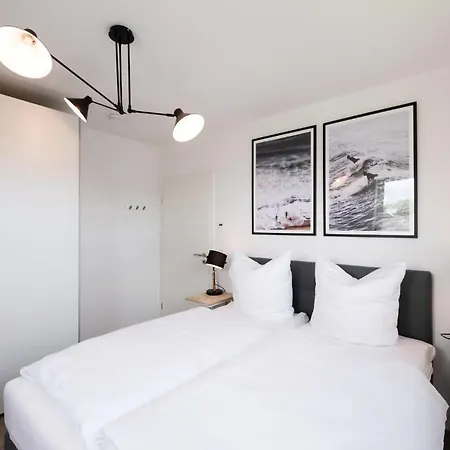 2 Bedroom Lovely In
